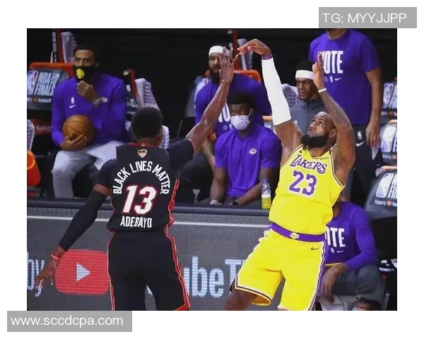 热火与湖人精彩对决回放全景分析NBA经典比赛重温